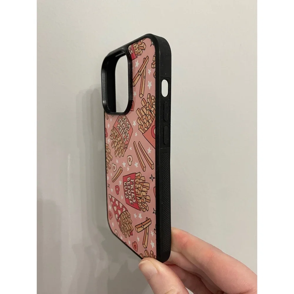iPhone 14 Pro Case Unisex OS Pink Fries Before Guys‎ Graphic Heart Print Bumper